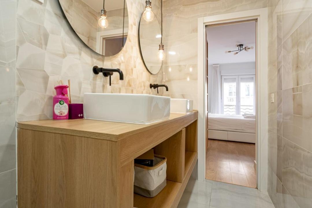 Appartement 3 Bedrooms 2 Bathrooms Furnished - Salamanca - Stylish - Mintystay